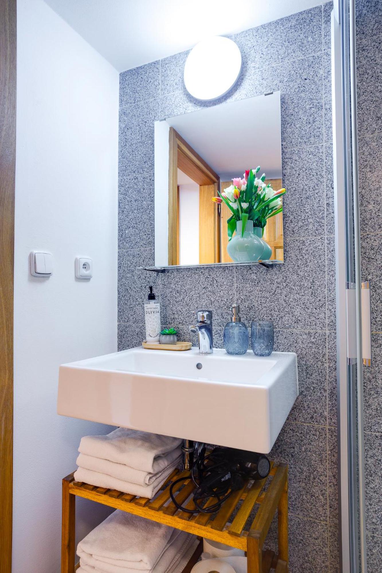 Apartments No.59 Loket ภายนอก รูปภาพ