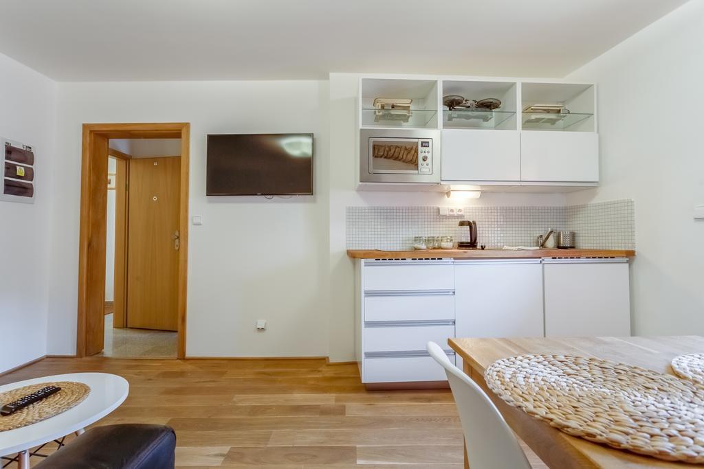 Apartments No.59 Loket ภายนอก รูปภาพ